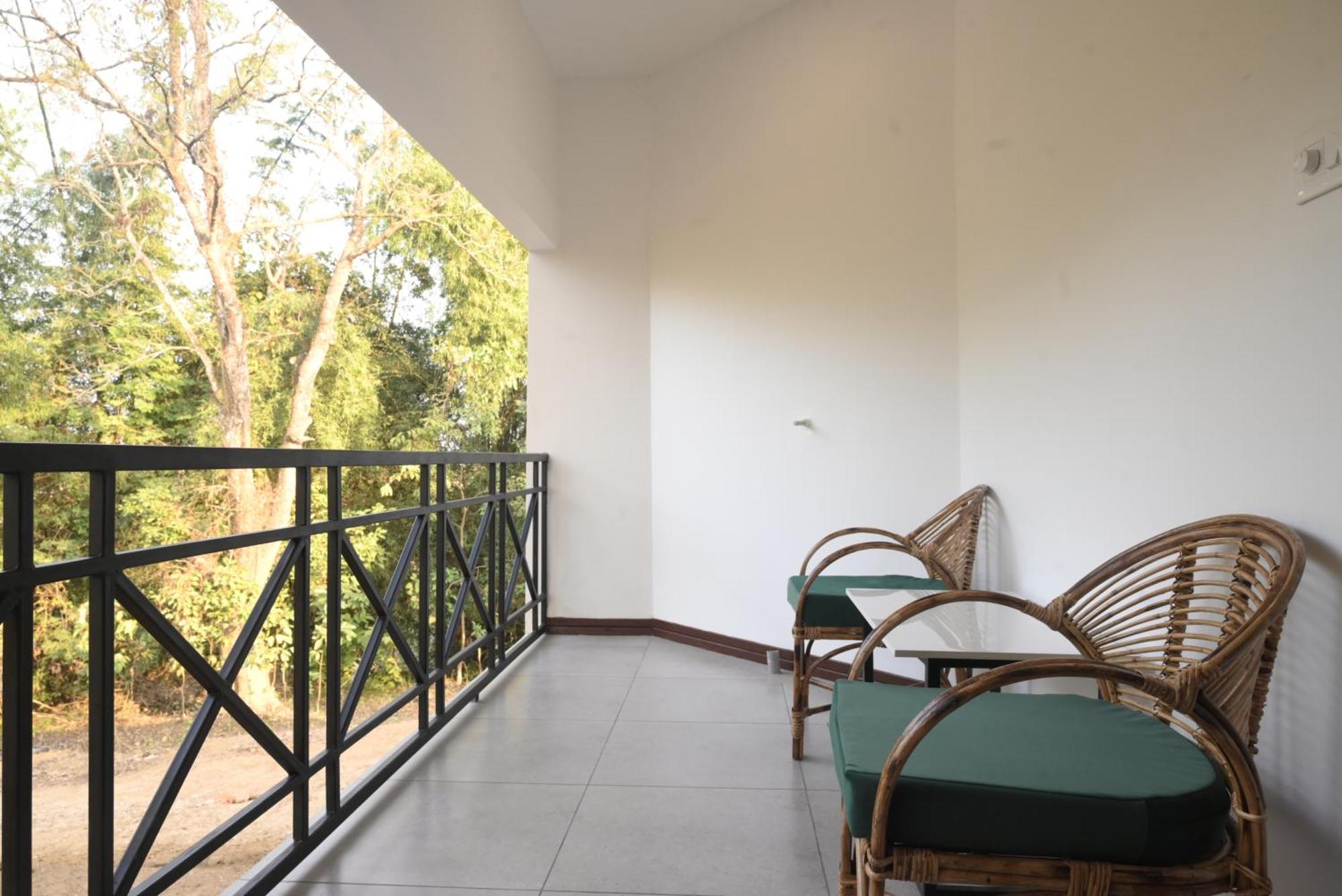 Landmark Woods Hotel Kaziranga Luaran gambar