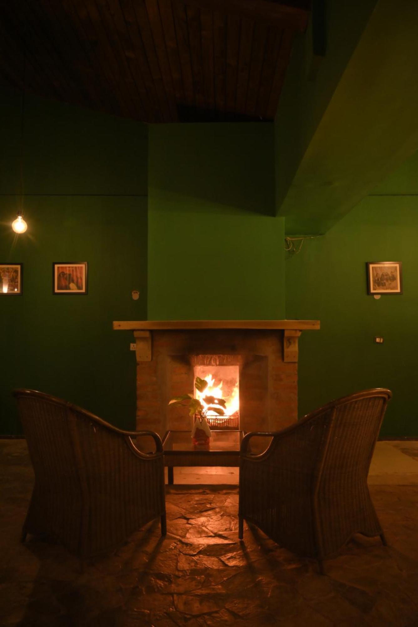 Landmark Woods Hotel Kaziranga Luaran gambar