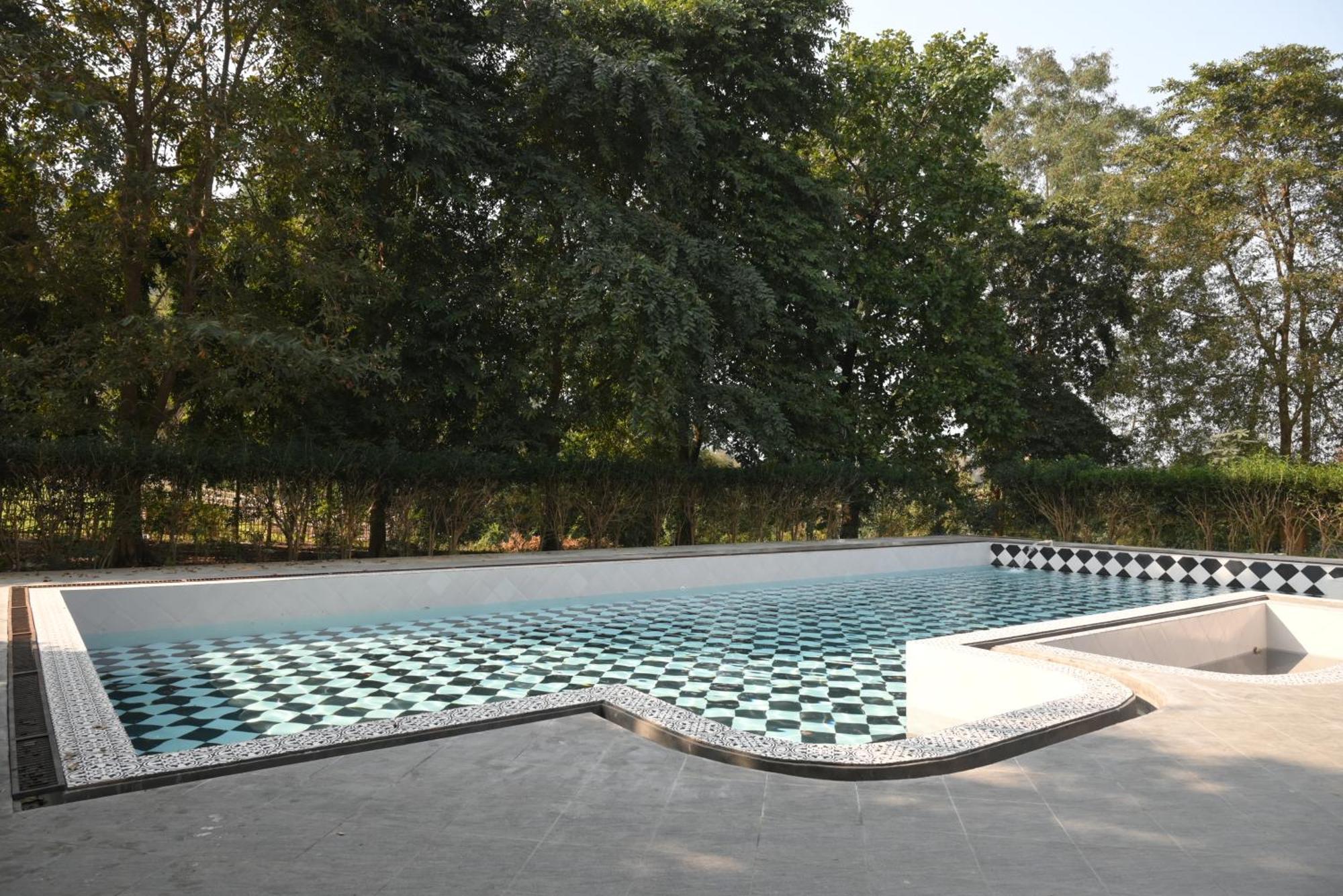 Landmark Woods Hotel Kaziranga Luaran gambar